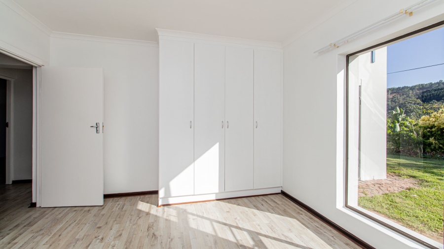 3 Bedroom Property for Sale in Meedingsride Western Cape